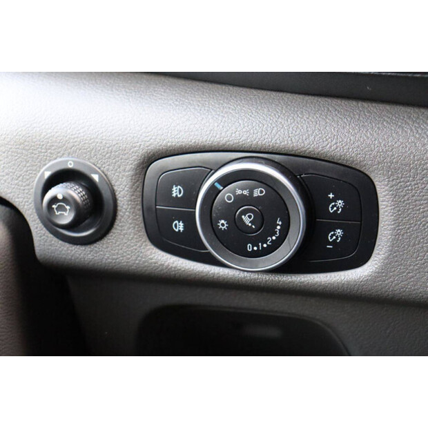 Ford TRANSIT-46864490