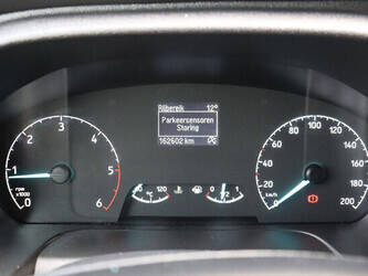 ford-transit-1448226-46864491