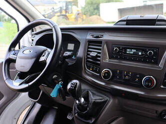 ford-transit-1448226-46864502