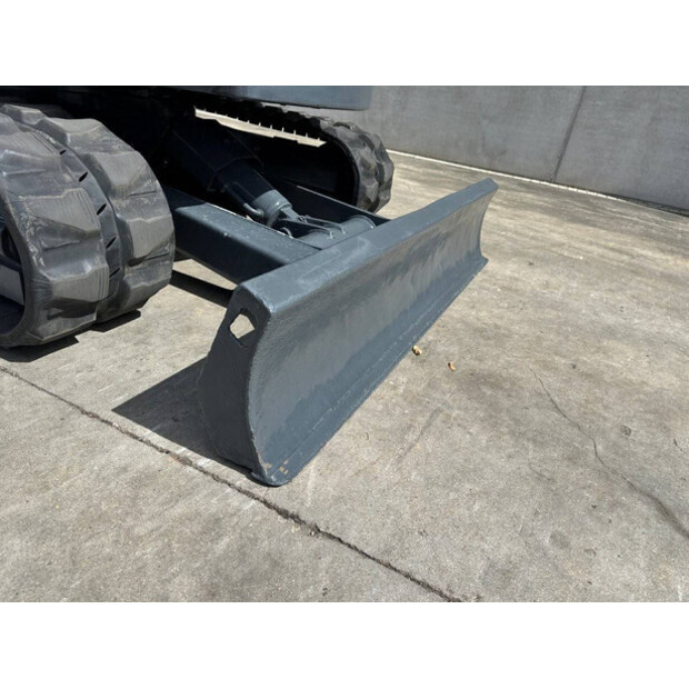 2017 Neuson 6003-46864531