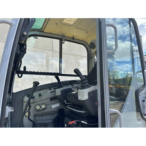 2017 Neuson 6003-46864538