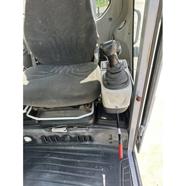 2017 Neuson 6003-46864543