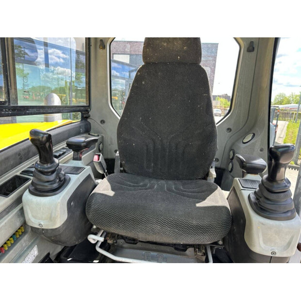 2017 Neuson 6003-46864544