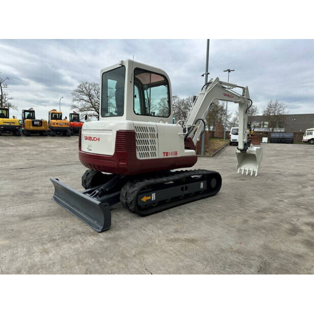 2013 تاكوتشي TB145C-46864550