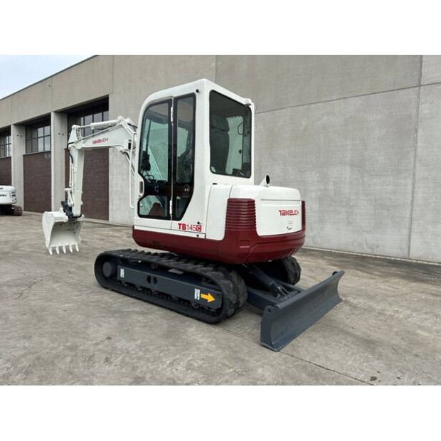 2013 تاكوتشي TB145C-46864552