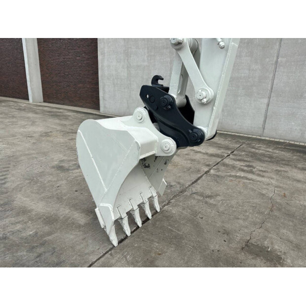 2013 تاكوتشي TB145C-46864554