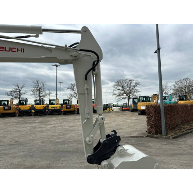 2013 تاكوتشي TB145C-46864558