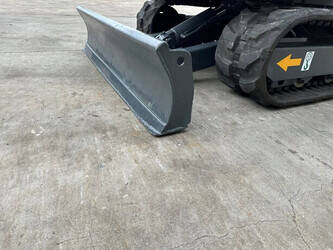 2013-takeuchi-tb145c-46864568