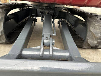 2013-takeuchi-tb145c-46864571