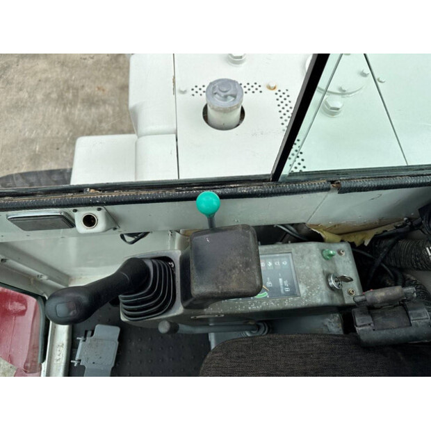 2013 تاكوتشي TB145C-46864581