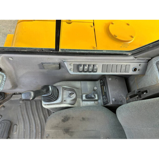 2018 فولفو EC55D-46864620