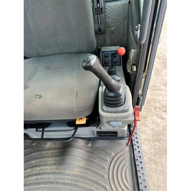 2018 فولفو EC55D-46864623