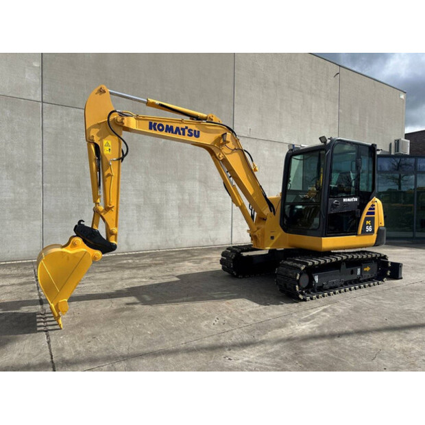 2014 كوماتسو PC56-7-46864755