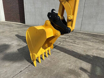 2014-komatsu-pc56-7-1448233-46864762