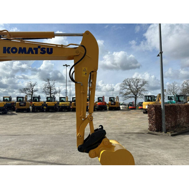 2014 كوماتسو PC56-7-46864766