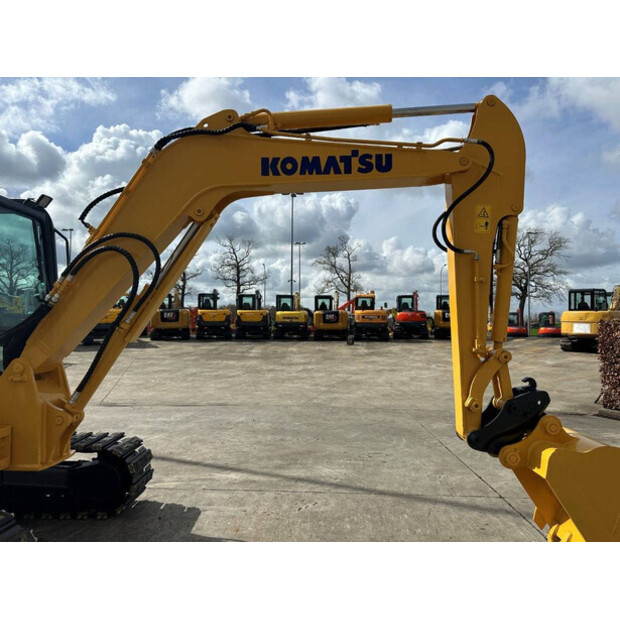 2014 كوماتسو PC56-7-46864768