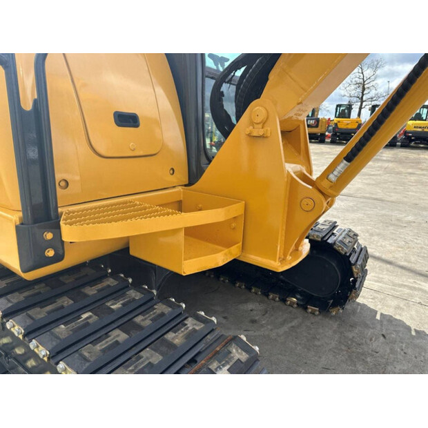 2014 كوماتسو PC56-7-46864769