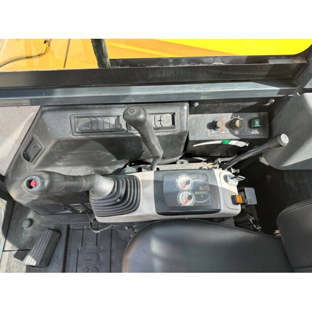 2014 كوماتسو PC56-7-46864787