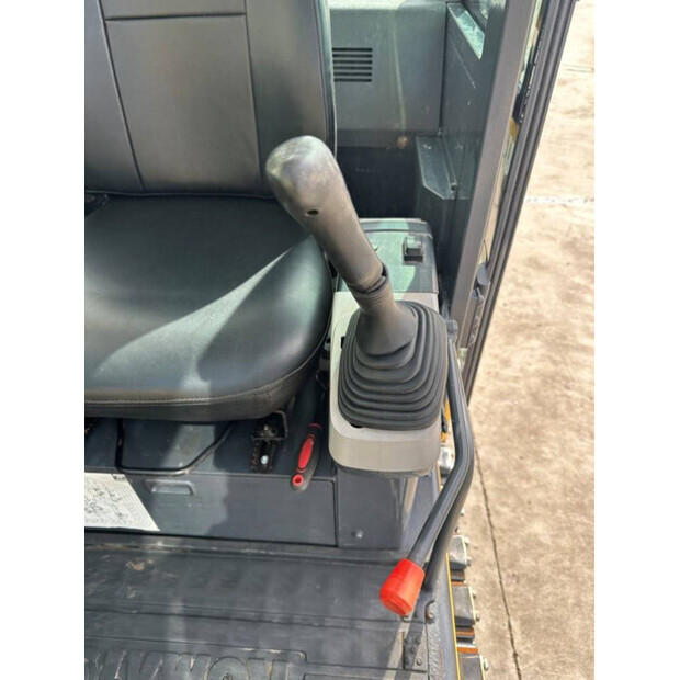 2014 كوماتسو PC56-7-46864789