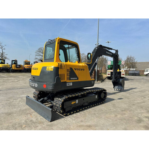 2012 فولفو EC55B-46864797