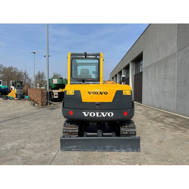 2012 فولفو EC55B-46864798