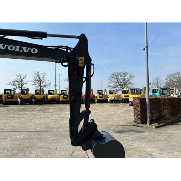 2012 فولفو EC55B-46864805