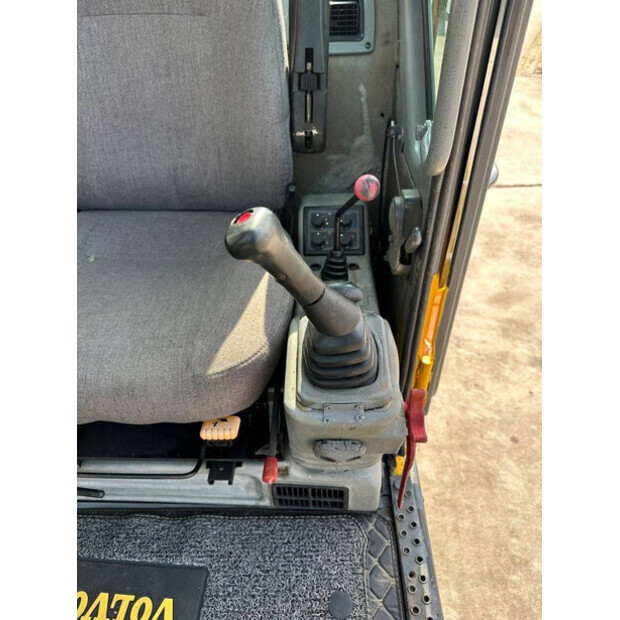 2012 فولفو EC55B-46864829