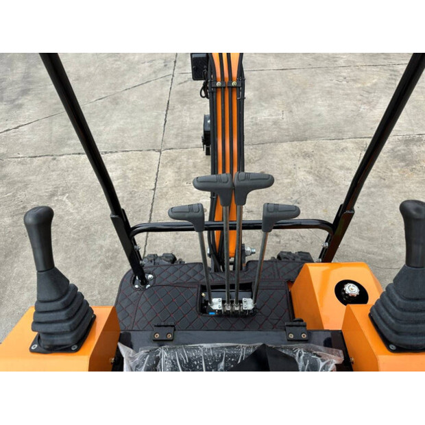 2025 VICSEC VC15-Y-46864860