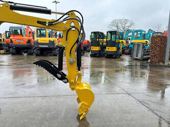 2025-machpro-mp-15-1448236-46864873