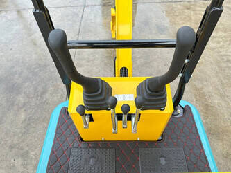 2025-machpro-mp-15-1448236-46864887