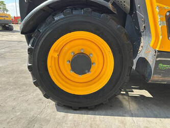 2017-dieci-agri-plus-38-9-vs-evo2-46864983