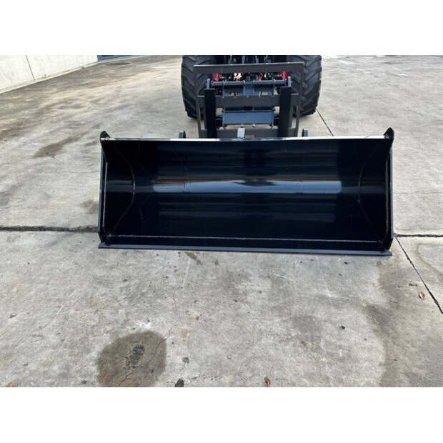 2025 Wolf Mini 780T-46865028