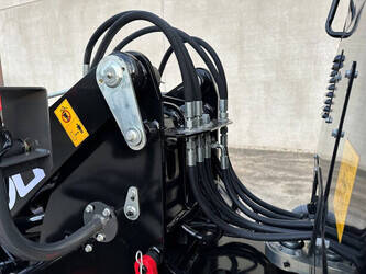 2025-wolf-mini-780t-1448239-46865039