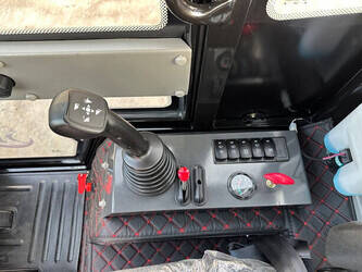 2025-wolf-mini-780t-1448239-46865057