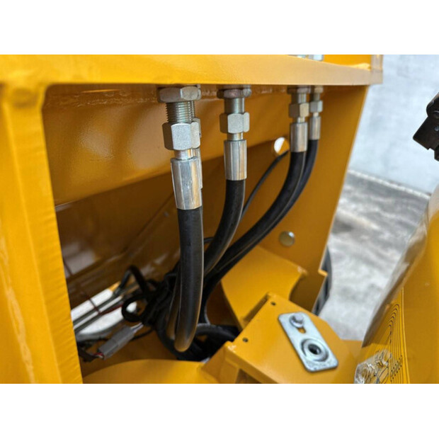 2025 Wolf WL160-46865095