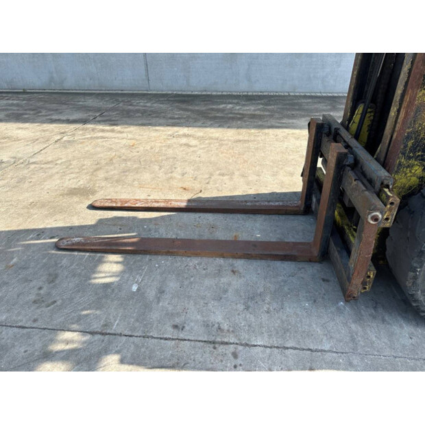 1989 MITSUBISHI FG40-46865279