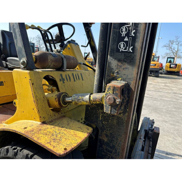 1989 MITSUBISHI FG40-46865286