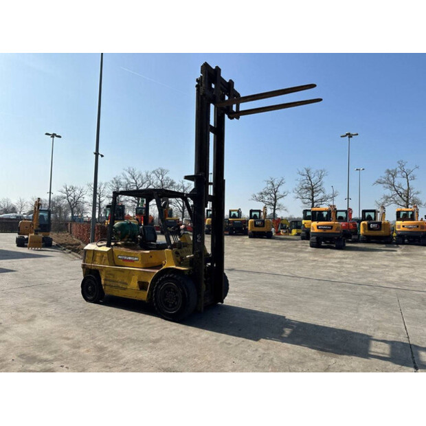 1989 MITSUBISHI FG40-46865316