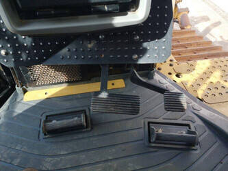 2015-caterpillar-d6t-lgp-1448247-46865415