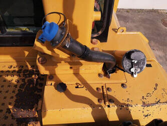 2015-caterpillar-d6t-lgp-1448247-46865422