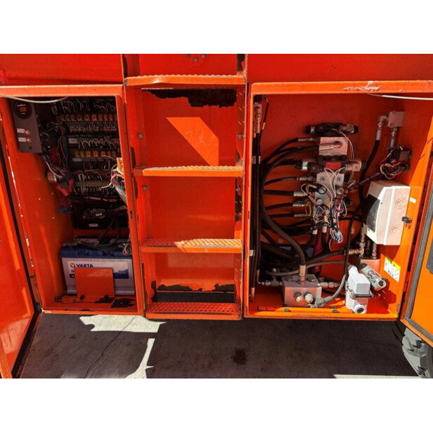 2017 SkyJack SJ-8841-46865455