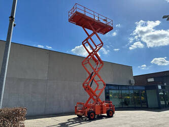 2017-skyjack-sj-8841-46865477