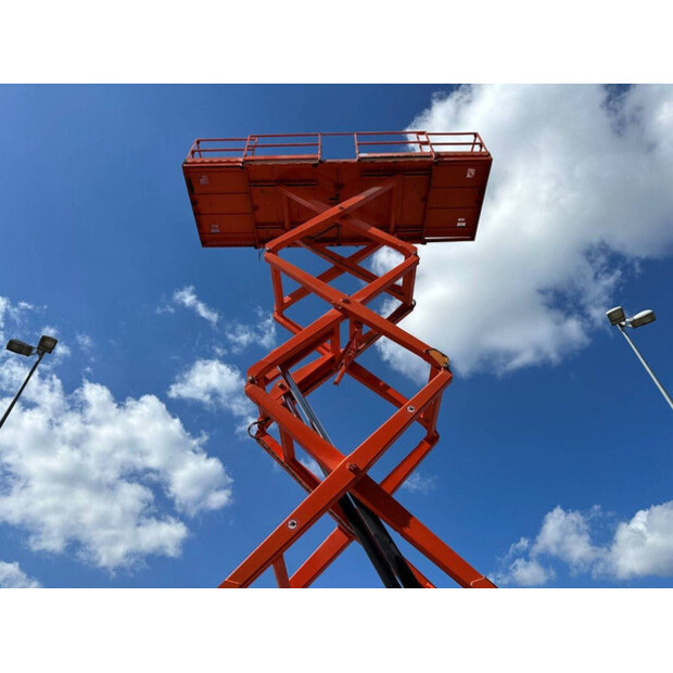 2017 SkyJack SJ-8841-46865486