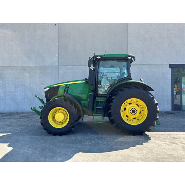 2013 JOHN DEERE 7230R-46865636