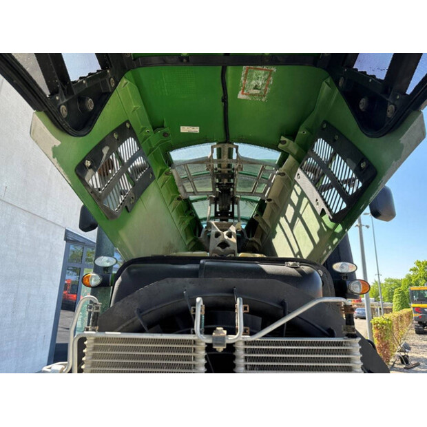 2013 JOHN DEERE 7230R-46865671