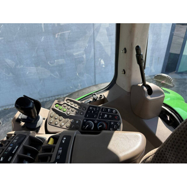 2013 JOHN DEERE 7230R-46865683