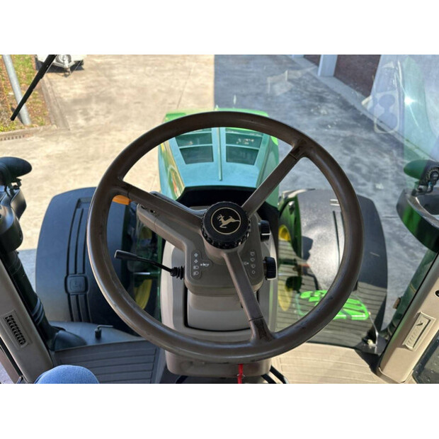 2013 JOHN DEERE 7230R-46865687