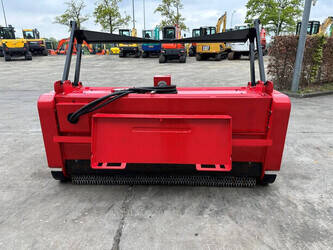 2025-giyi-72-pro-46865784