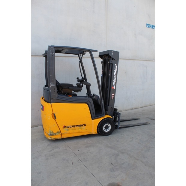 2014 Jungheinrich EFG 215 450 DZ-46873407