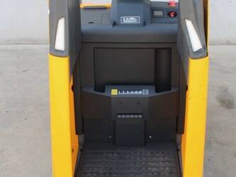 2018-jungheinrich-ere-225-1448303-46873537